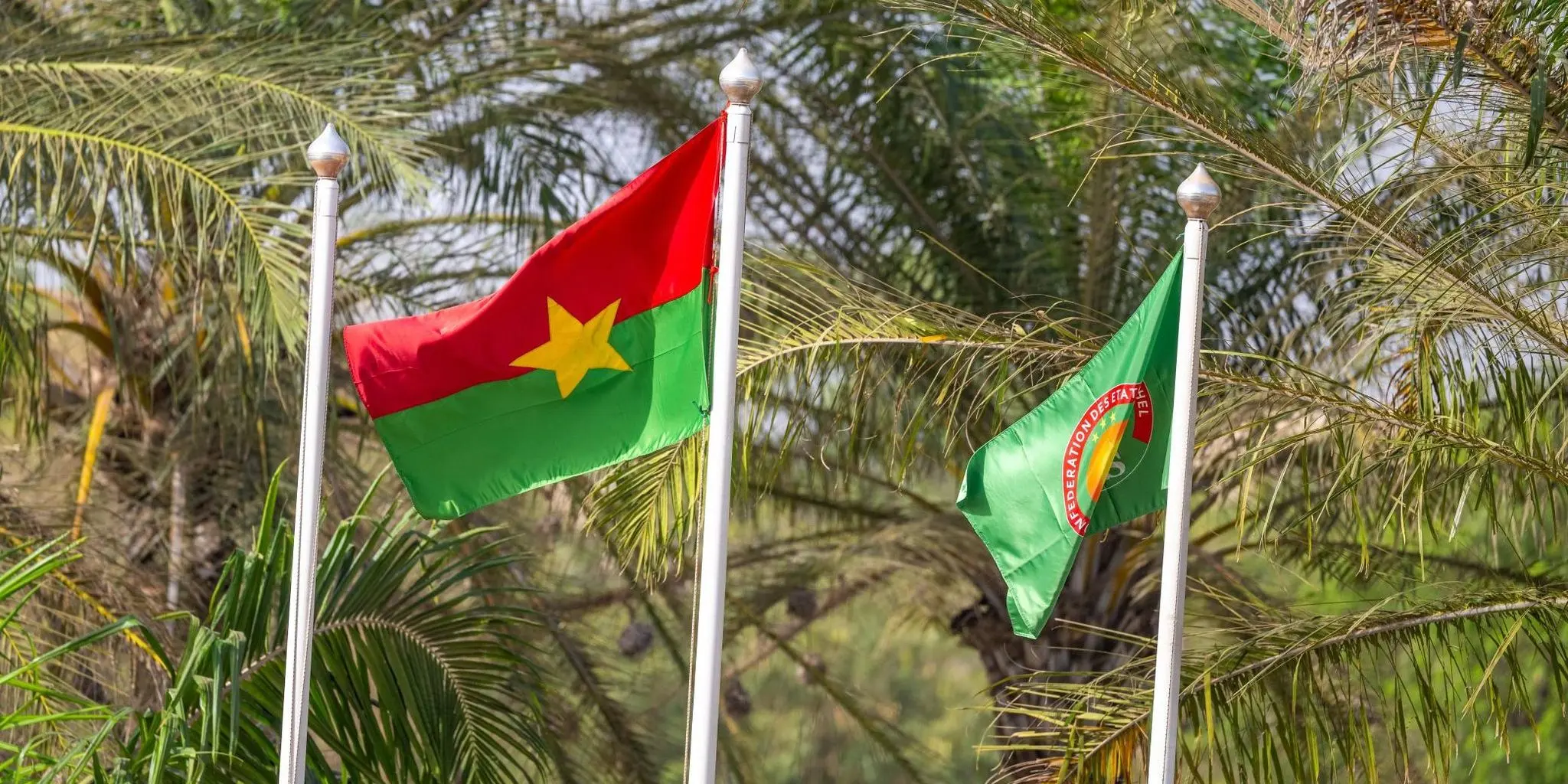 Montée des couleurs au palais presidentiel de Koulouba
